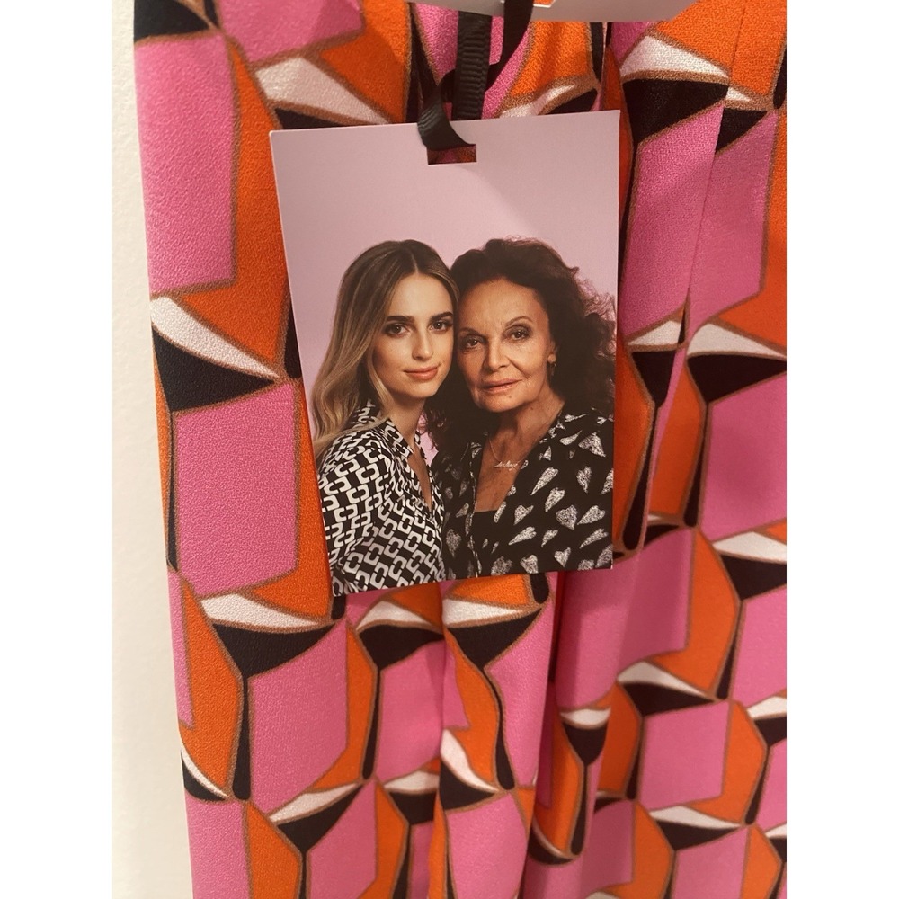 Diane Von Furstenberg Target Dress Pink Retro Modern Geo Mini Dress Size 24 New - Picture 14 of 16